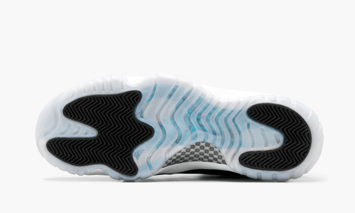 Easter Emerald - Air Jordan 11 Retro Low - product image from the listing.