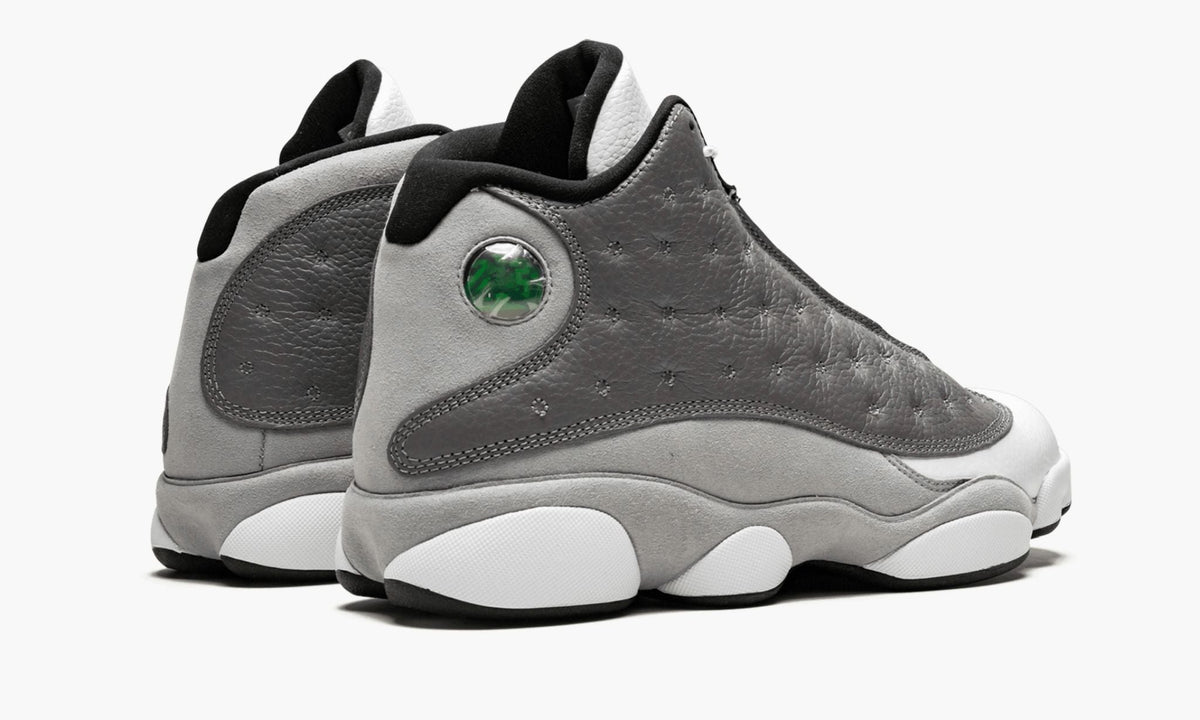 "Atmosphere Grey" Air Jordan 13 - product image from the listing.