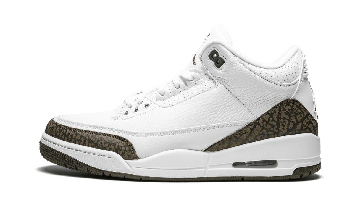 "Mocha" Air Jordan 3 Retro - product image from the listing.