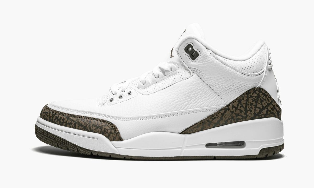 "Mocha" Air Jordan 3 Retro - product image from the listing.