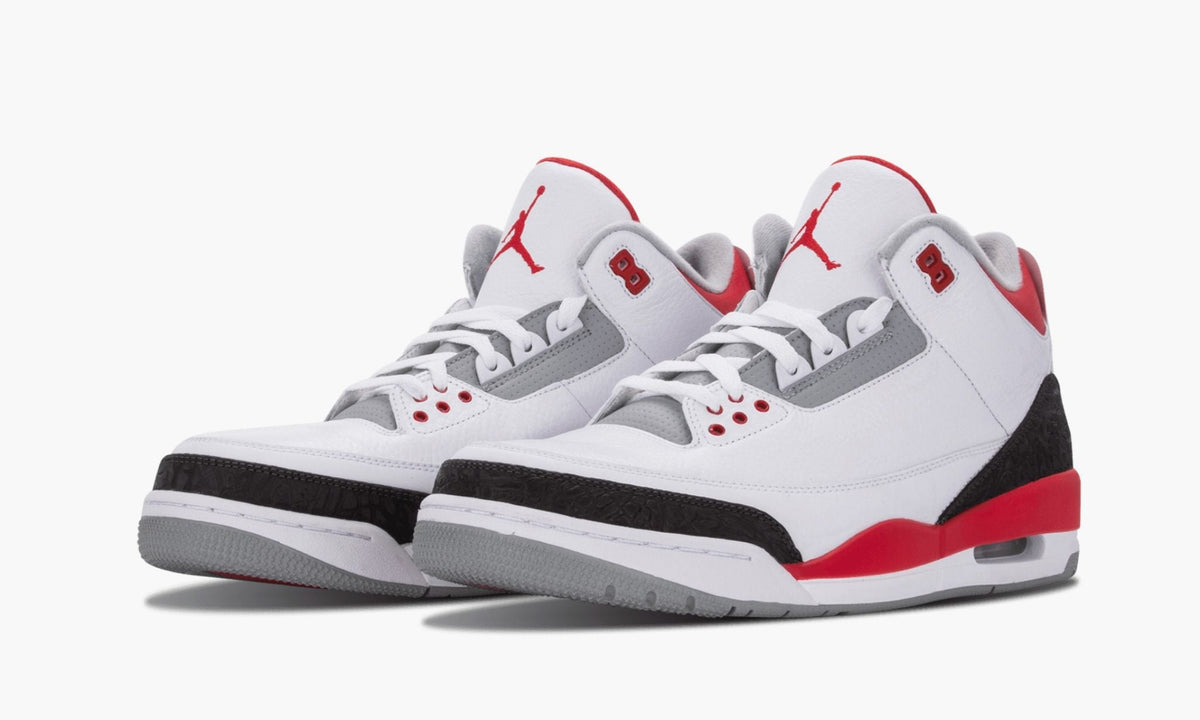 Air Jordan 3 Retro Fire in Red - product image from the listing.
