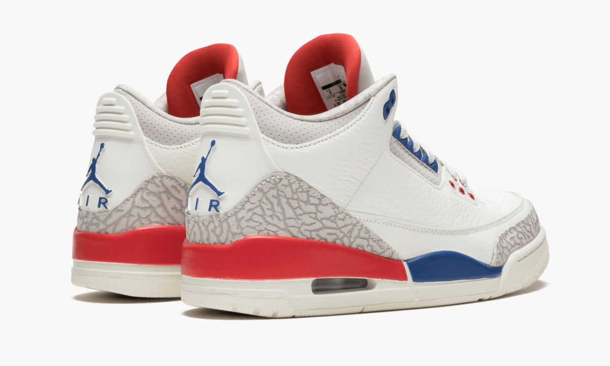 International Flight - Air Jordan 3 Retro - product image from the listing.