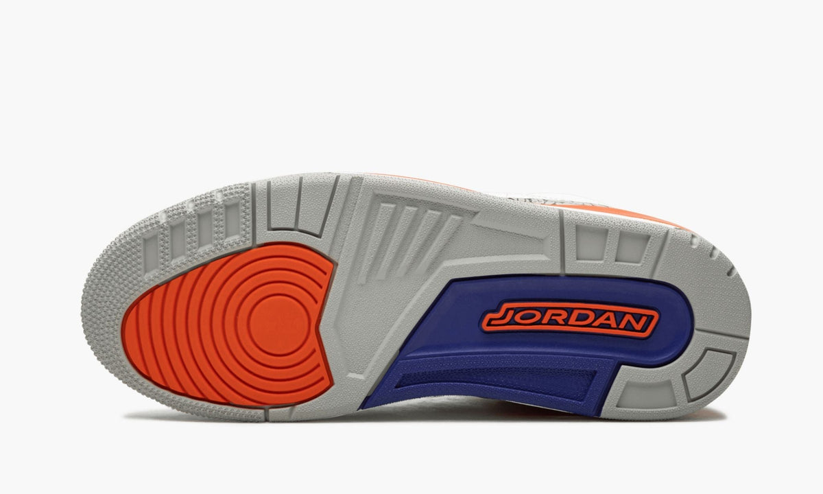 Knicks - Air Jordan 3 Retro - product image from the listing.