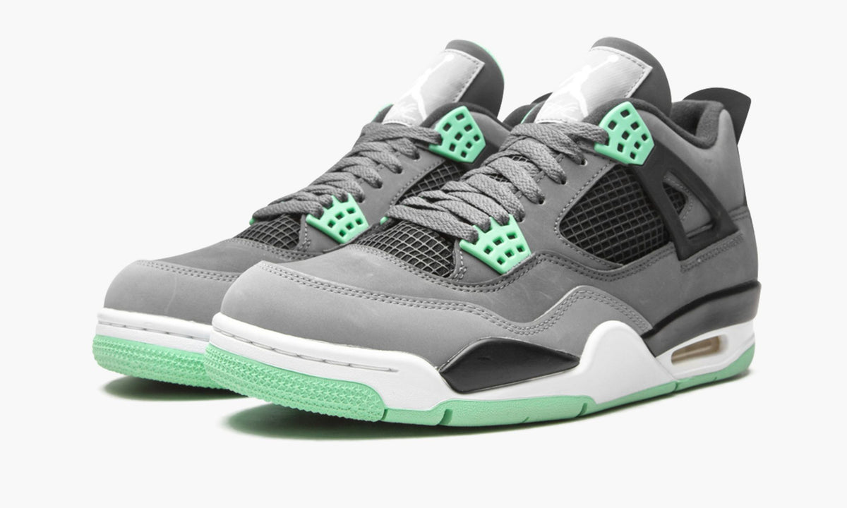 "Green Glow" Air Jordan 4 Retro - product image from the listing.
