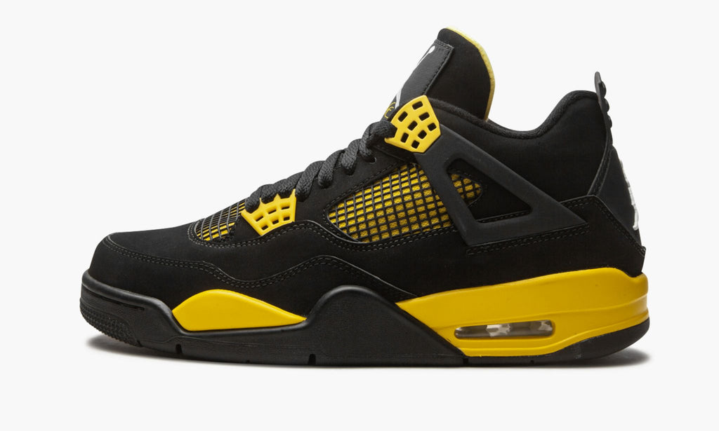 "Thunder" Air Jordan 4 Retro - product image from the listing.