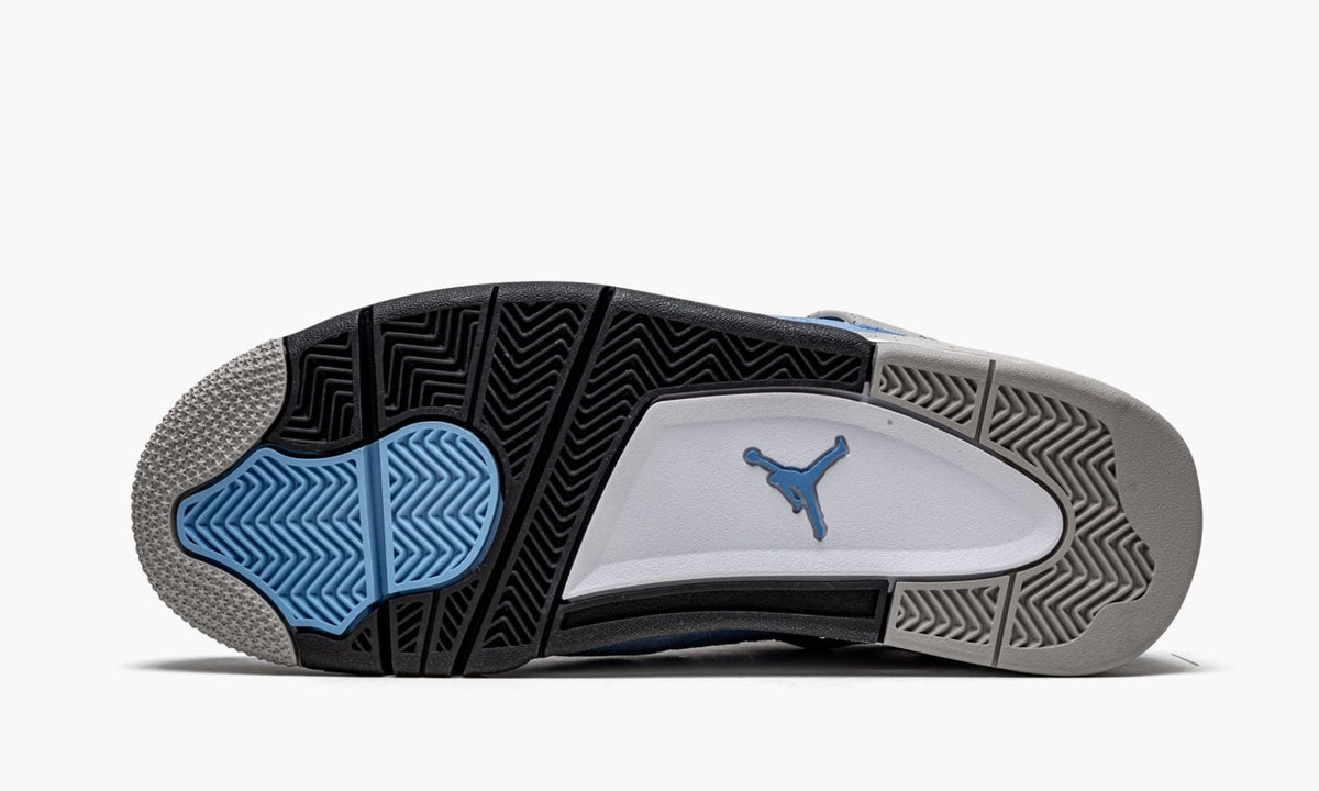 "University Blue" Air Jordan 4 Retro - product image from the listing.