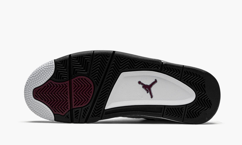 Paris Saint Germain - Air Jordan 4 Retro PSG - product image from the listing.