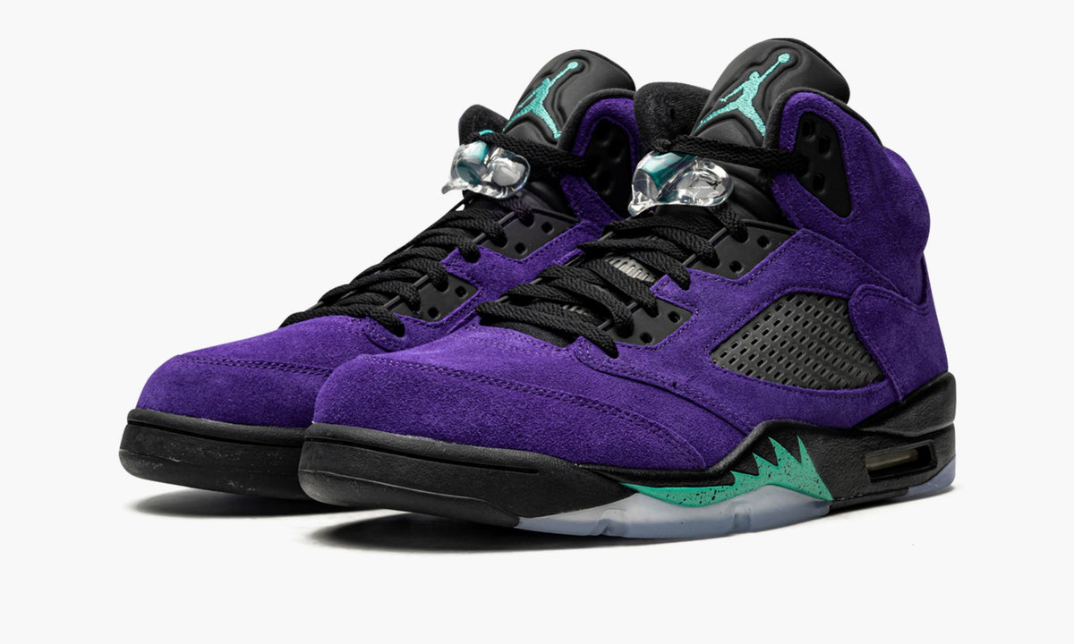 Alternate Grape - Air Jordan 5 Retro - product image from the listing.