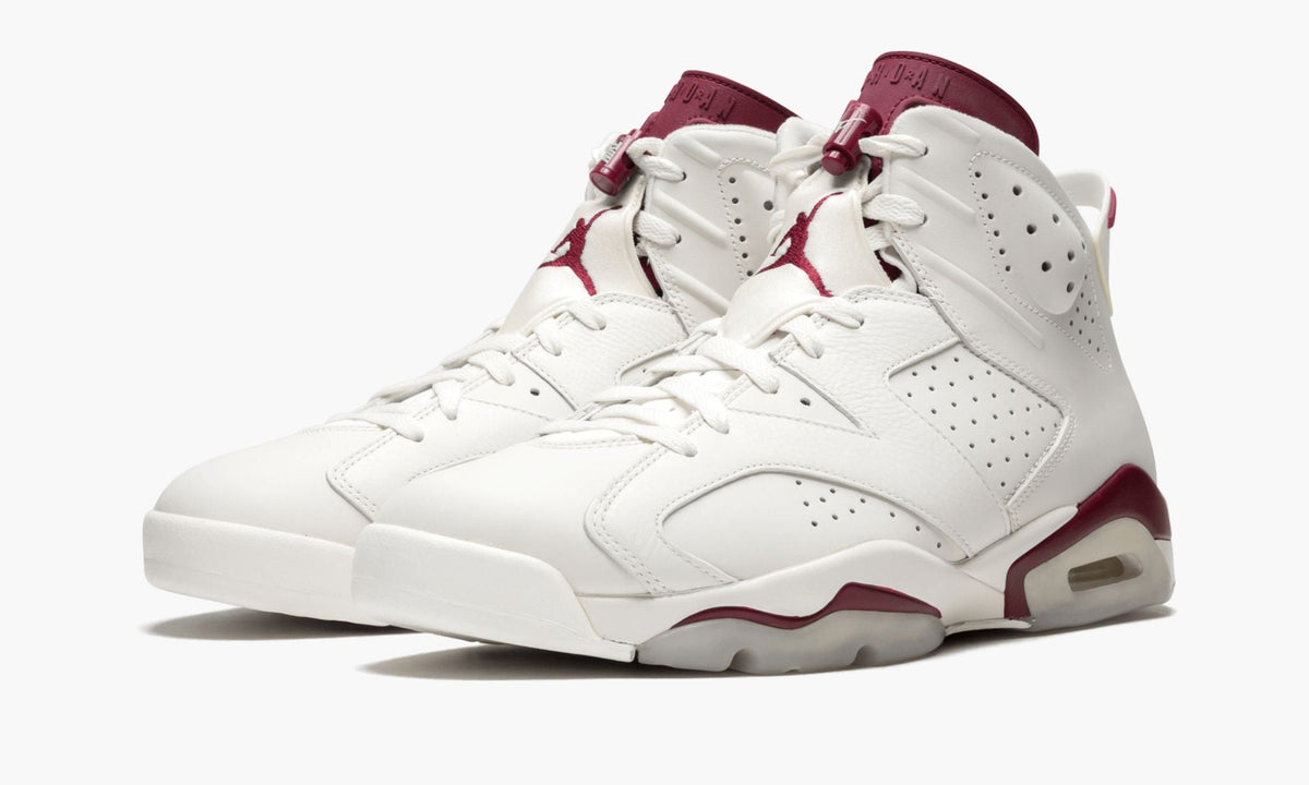 Air Jordan 6 Retro in Maroon - product image from the listing.
