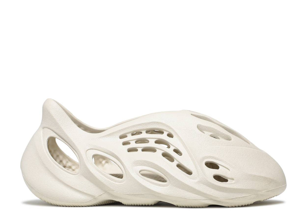 Ararat Yeezy Foam Rnnr - product photo shown in the listing for this item.