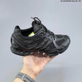 Men's ECCO Black BOA Lace-Up Sneakers HL142400508 - product image from the listing.