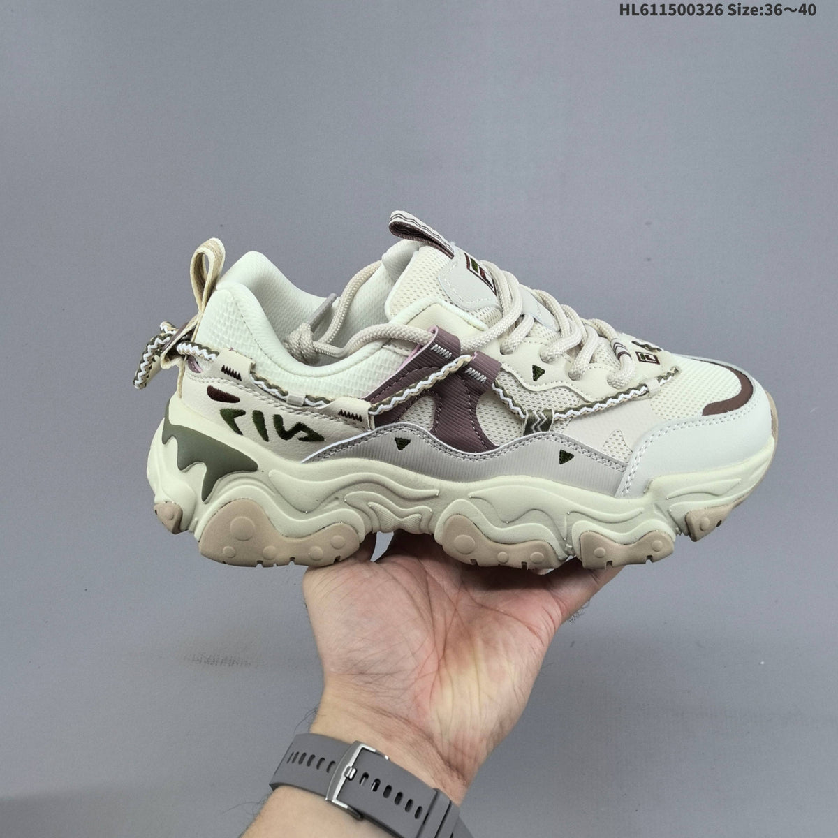 FILA Fluid 5 Low-Cut Sneakers F12M432101FPA - product image from the listing.