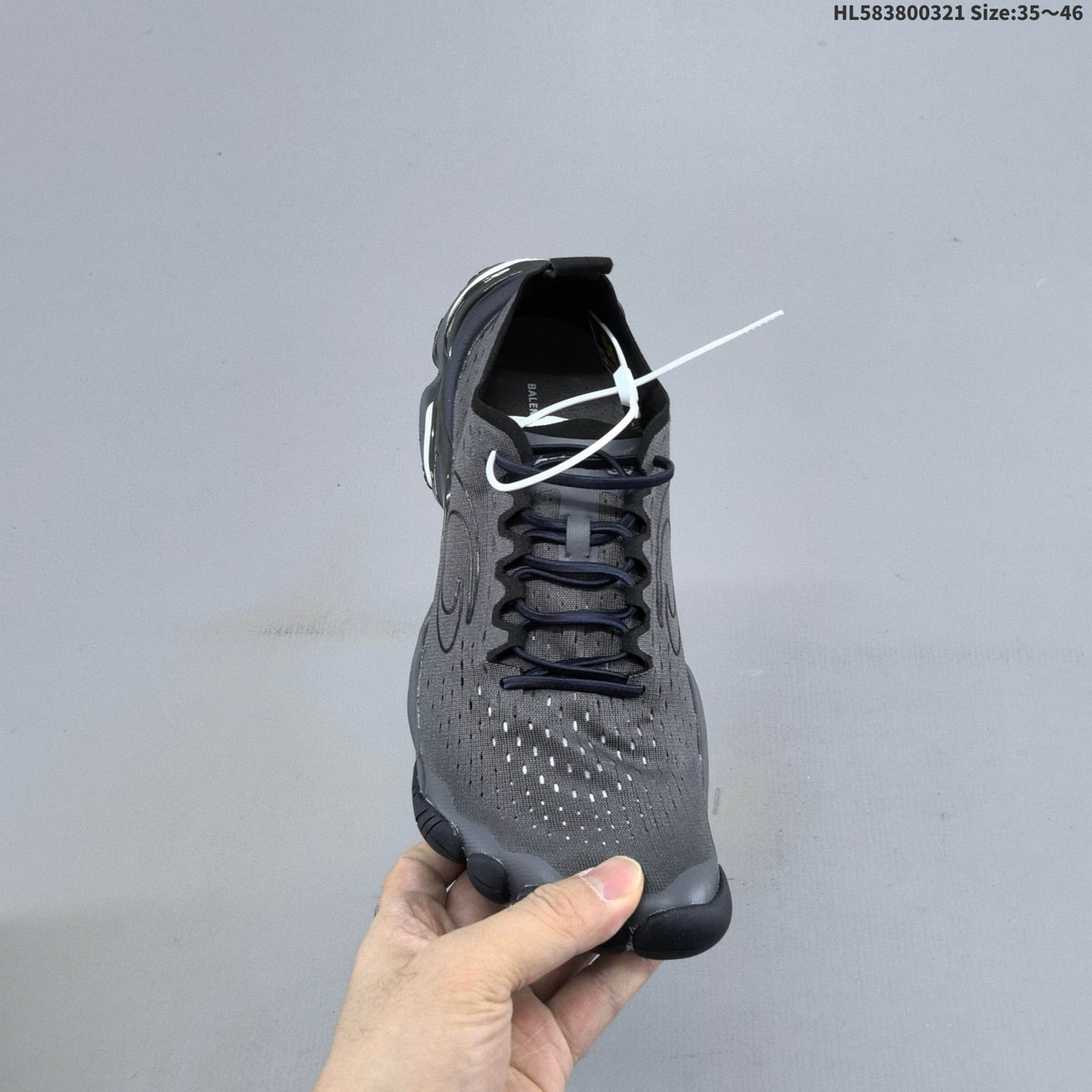 Balenciaga Anatomic Runner Gray Five-Toe Trainers HL583800321 - product image from the listing.