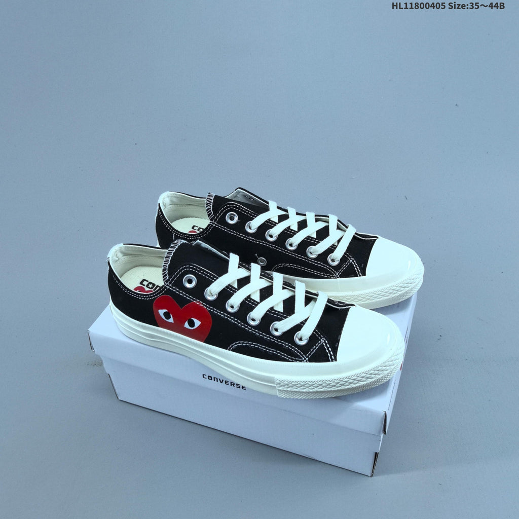 Comme des Garçons Play x Converse Chuck 1970S Trainers - product image from the listing.