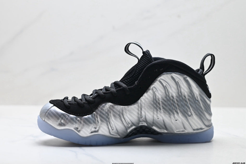 Nike Air Foamposite One Penny Hardaway Sneakers in Black - product image from the listing.