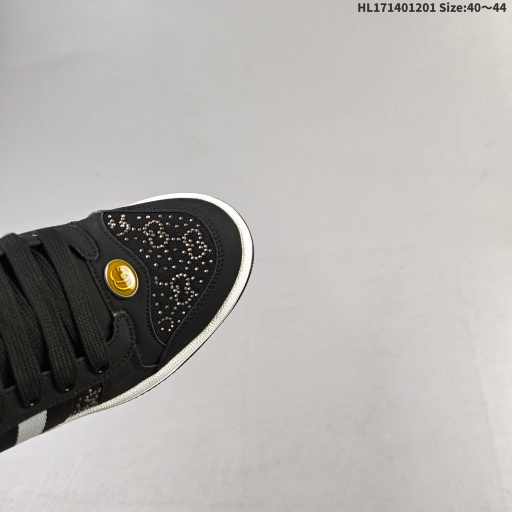 Gucci Crystal-Embellished Low-Top Sneakers in Black HL171401201 - product image from the listing.
