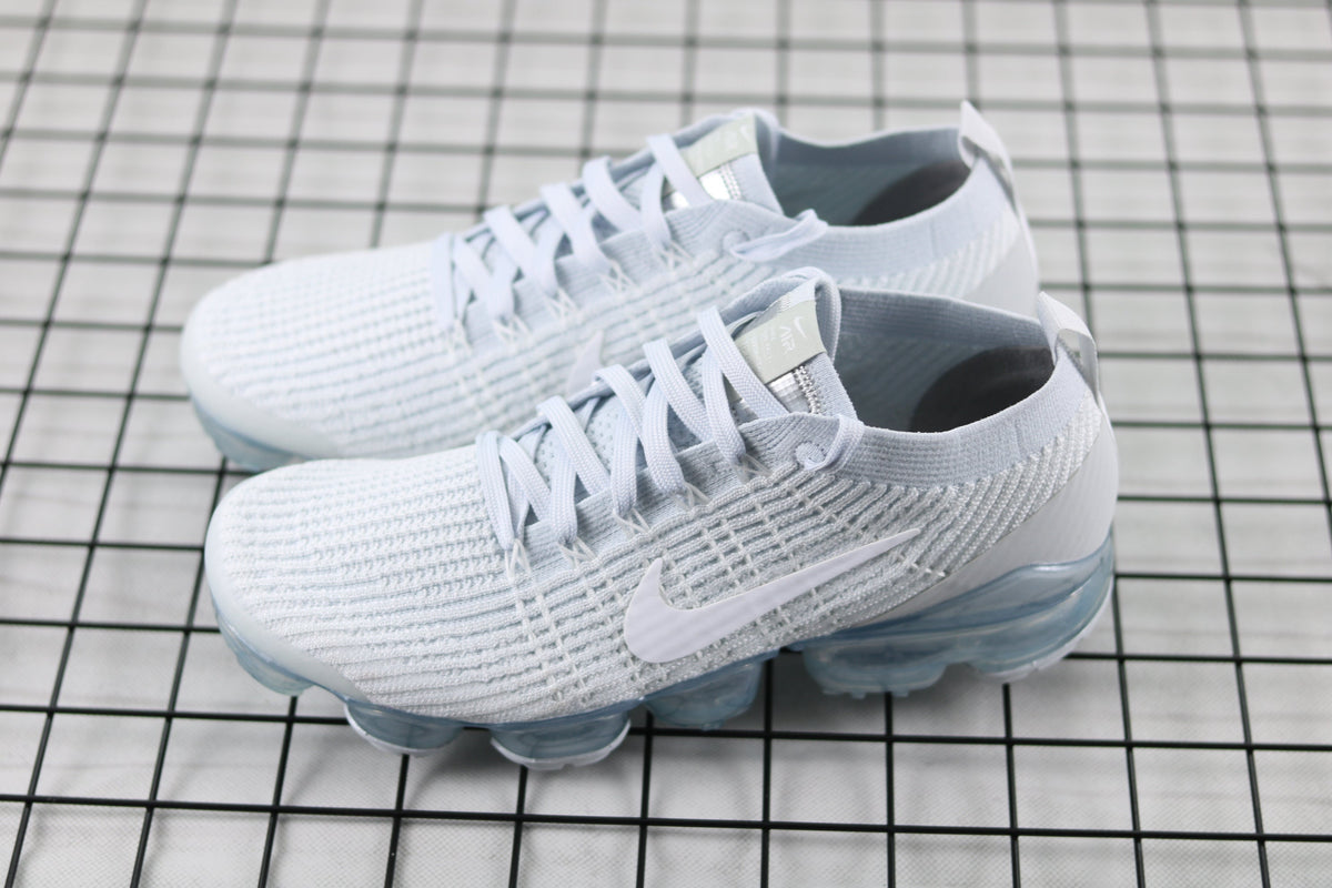Nike Air VaporMax Flyknit 3 in White Grey AJ6900-102 - product image from the listing.
