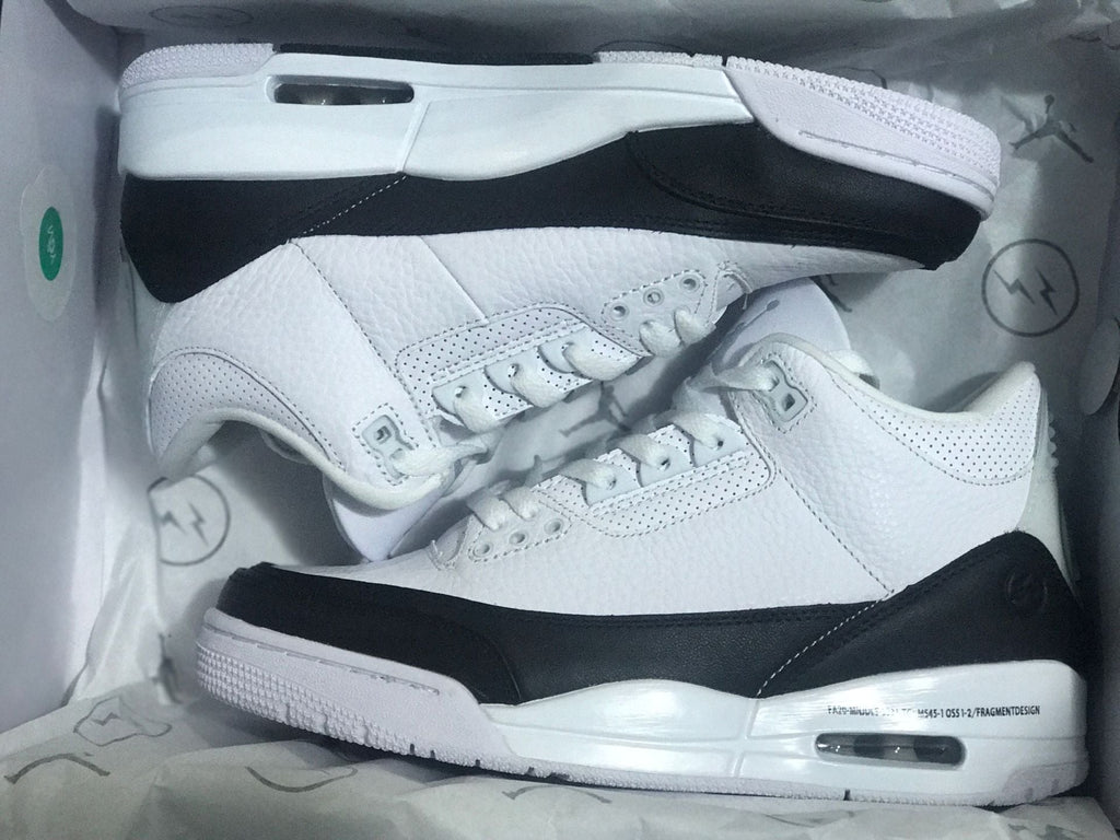 Jordan 3 Lightning Sneakers in White Black DA3595-100 - product image from the listing.