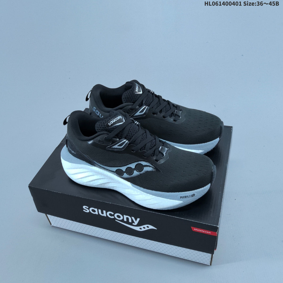 Saucony Triumph 21 Shoes for Running - product image from the listing.