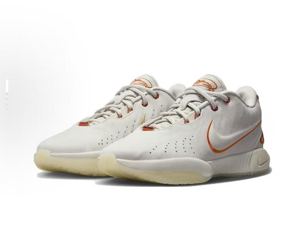 Nike 870 Basketball Footwear - product image from the listing.