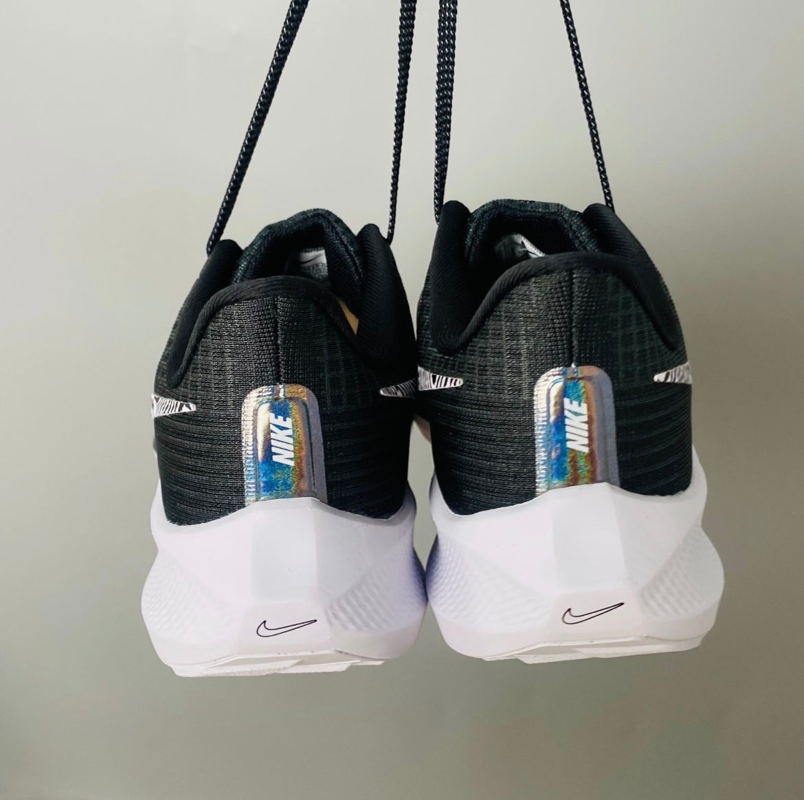 Nike Air Zoom Pegasus 39 Running Shoes in Black Silver DR9619-001 - product image from the listing.
