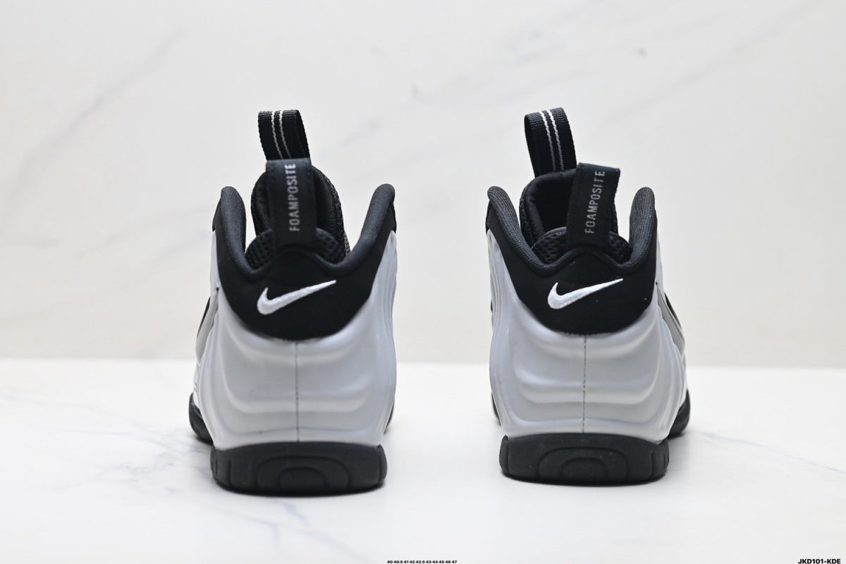 Nike Air Foamposite One Penny Hardaway Black White Trainers - product image from the listing.