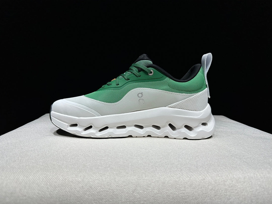 On Cloudtilt 2.0 Green Running-Inspired Trainers - product image from the listing.
