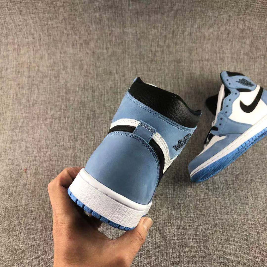 Air Jordan 1 High OG University Blue Sneakers - product image from the listing.