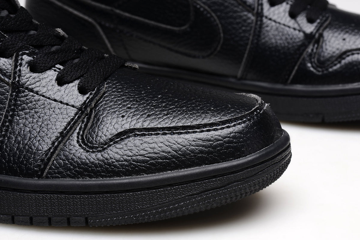 Men's Air Jordan 1 High Black Sneakers - product image from the listing.