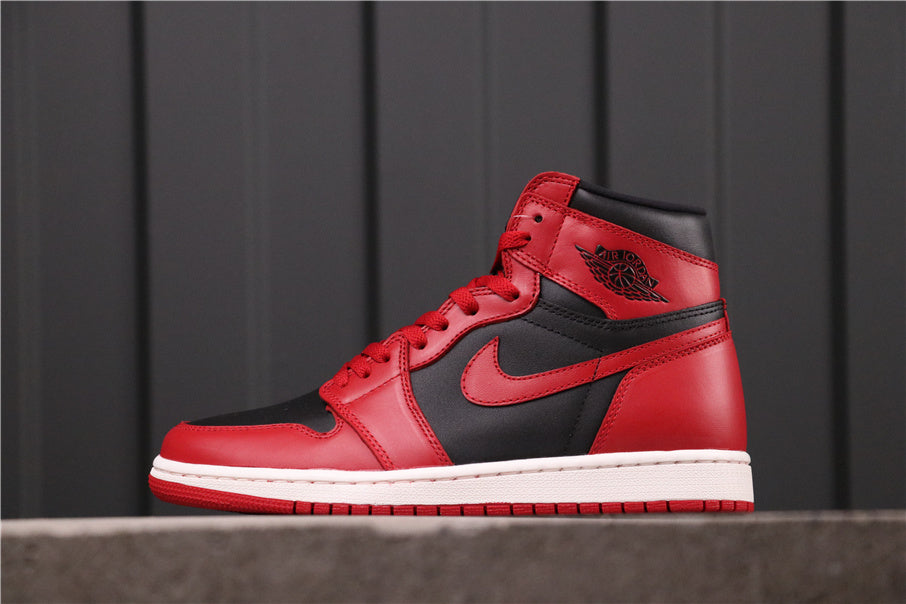 Air Jordan 1 High Facetasm Varsity in Red BQ4422-600 - product image from the listing.