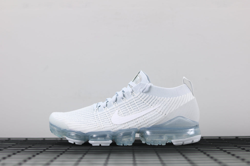 Nike Air VaporMax Flyknit 3 in White Grey AJ6900-102 - product image from the listing.
