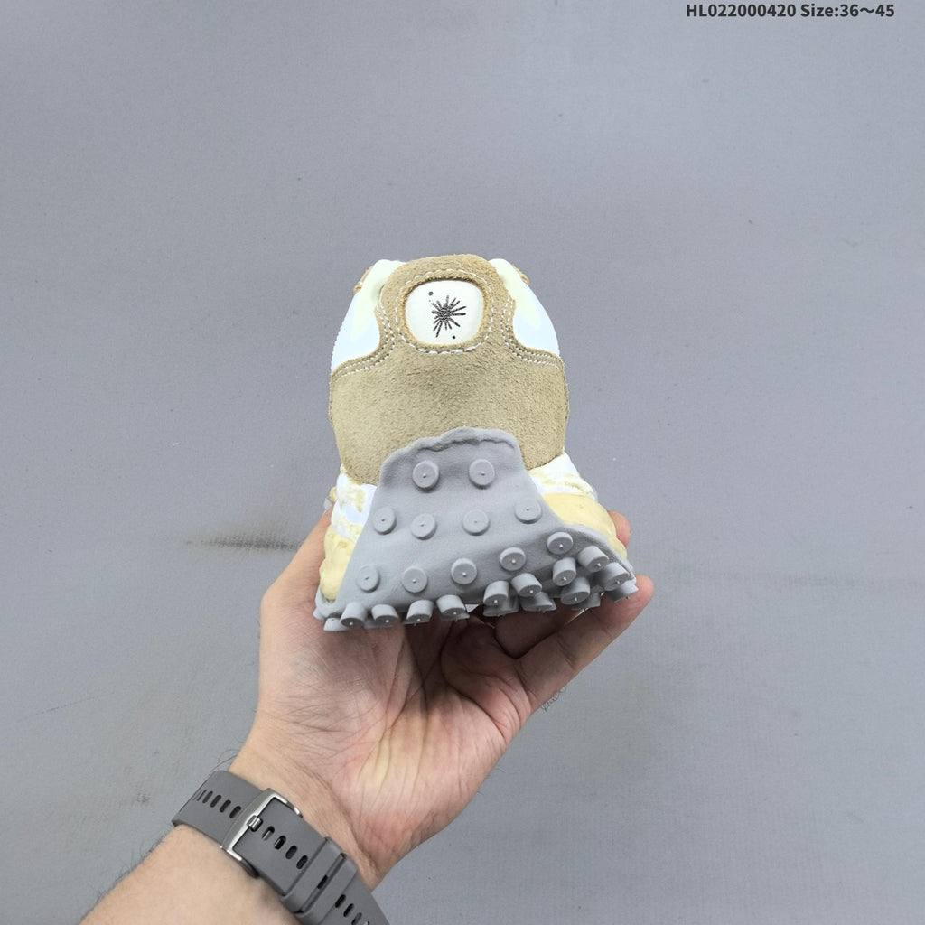 Maison MIHARA YASUHIRO Original Sole Low Sneakers in Beige White - product image from the listing.