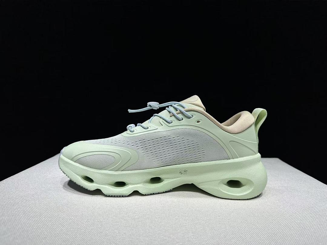 Mint Green On x Loewe Cloudventure 3.0 Sneakers - product image from the listing.