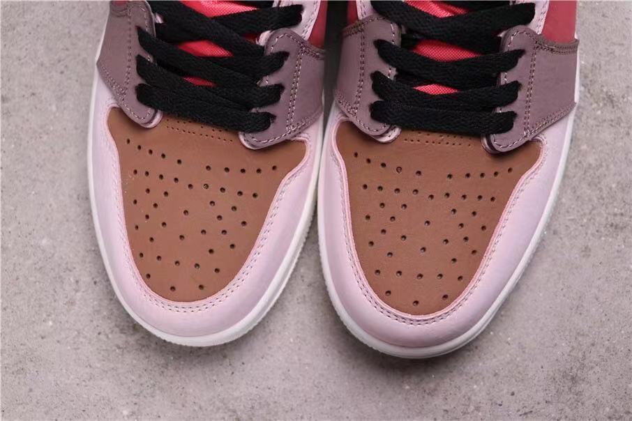 Air Jordan 1 Zoom Comfort Dusty Pink CT0979-602 - product image from the listing.