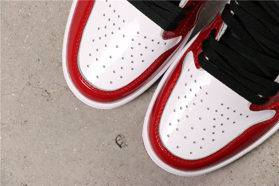 Air Jordan 1 Fearless High-Top Sneakers CK5666-100 - product image from the listing.