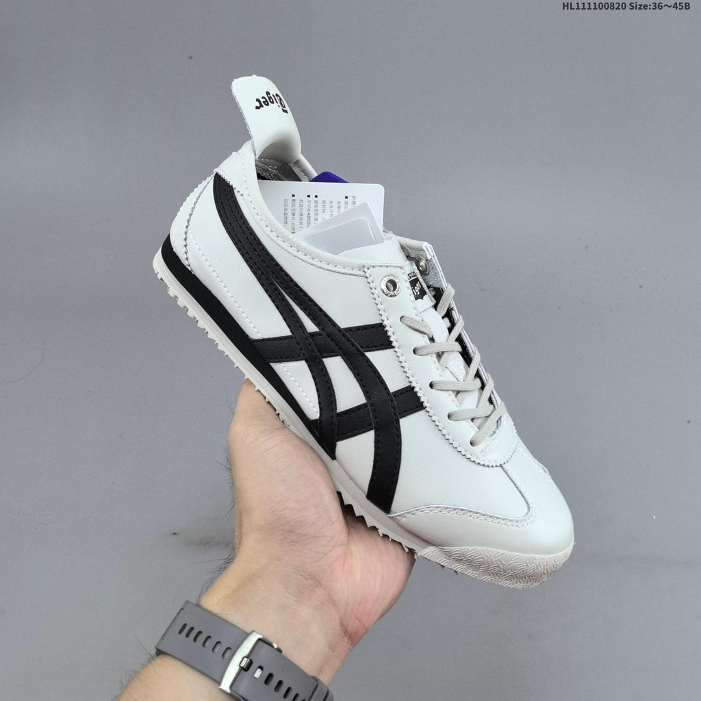Onitsuka Tiger Mexico 66 SD Sneakers in White Leather 1183A872-112 - product image from the listing.