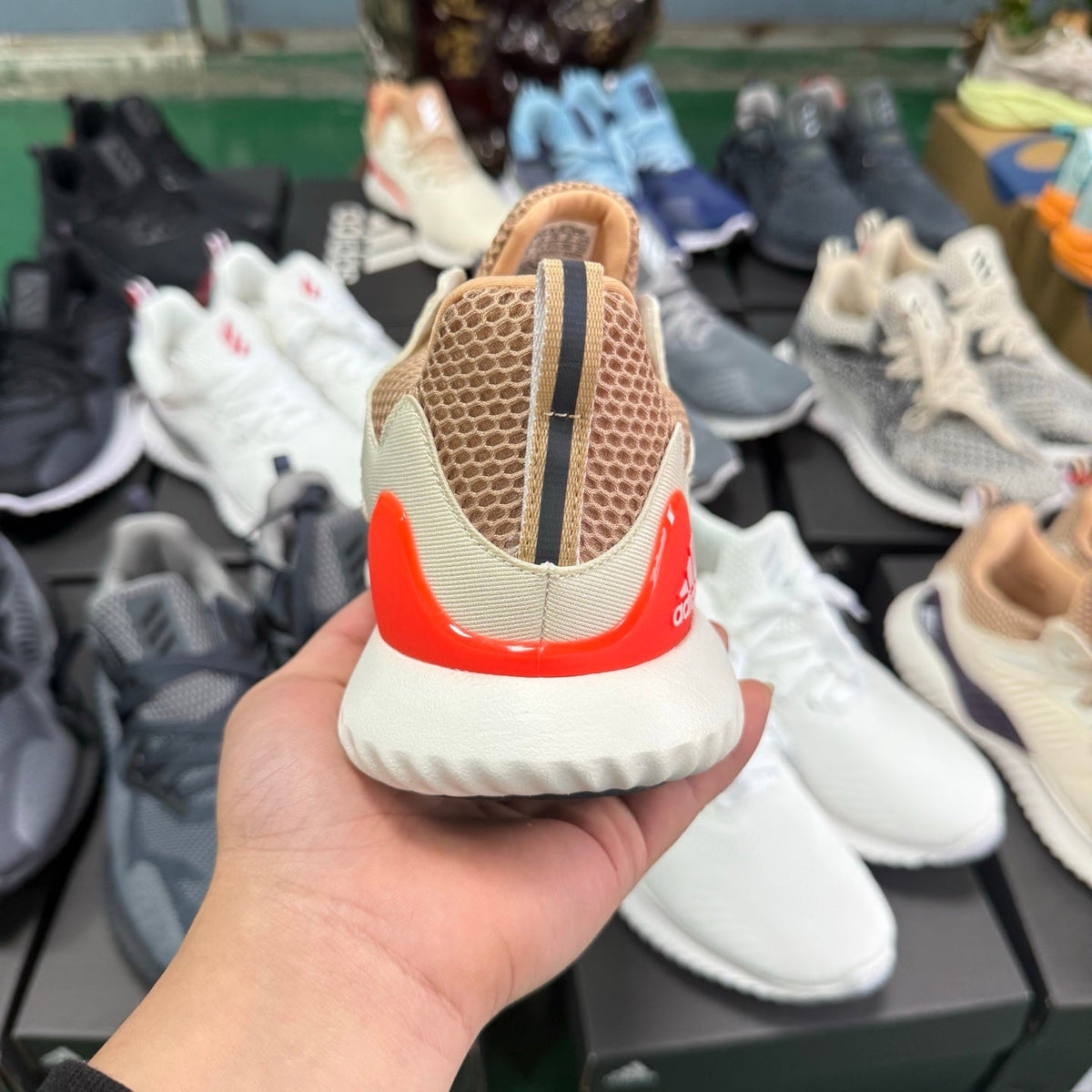 Adidas Alphabounce HPC AMS M Sneakers in Cream - product image from the listing.