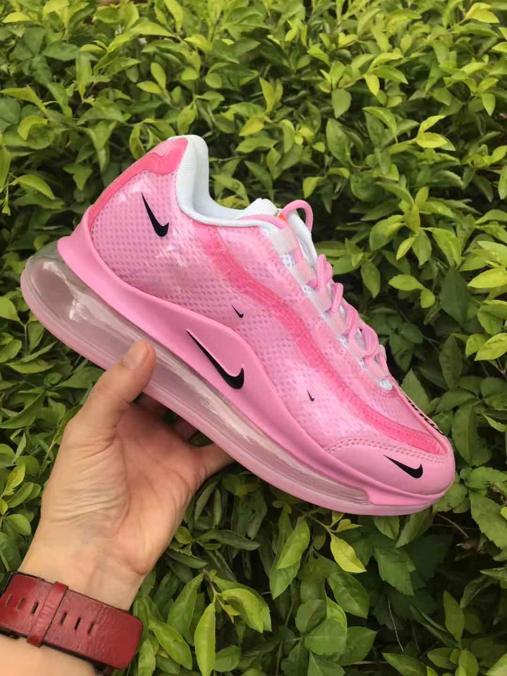 Nike Air Max 720 Sneakers in Pink - product image from the listing.
