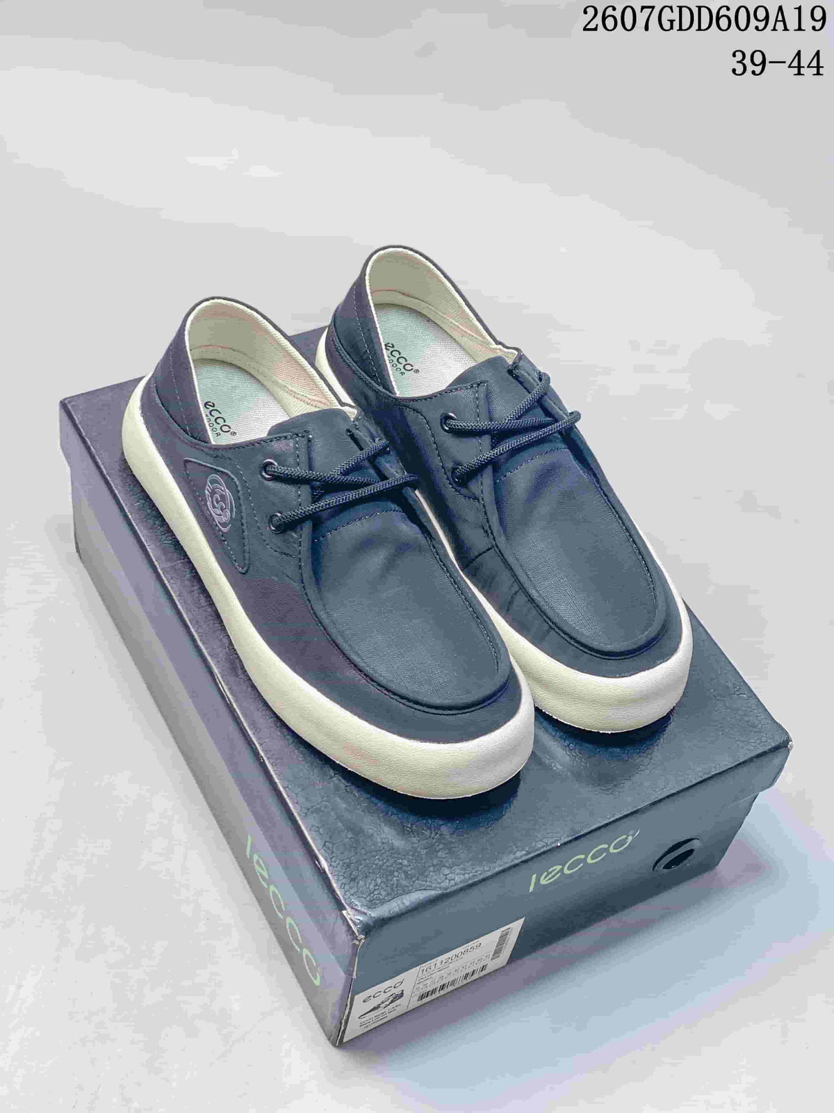 ECCO Navy Lace-Up Trainers 2607GDD609A19 - product image from the listing.