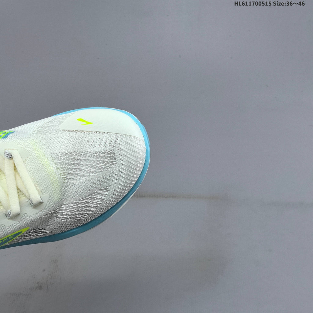 Brooks Hyperion Max 3 Running Shoes, in White and Blue - product image from the listing.