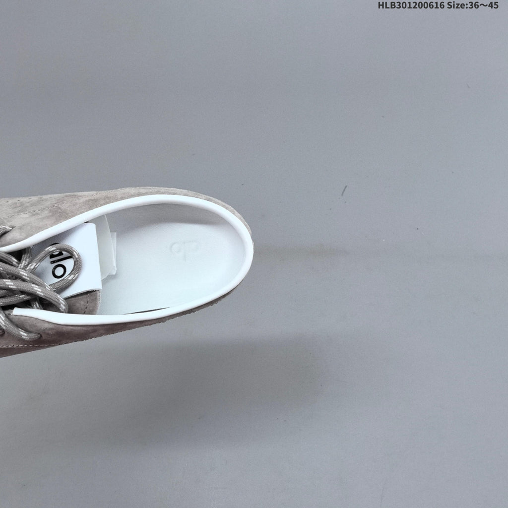 Taupe Alo Yoga Sunset Sneaker Mule - product image from the listing.