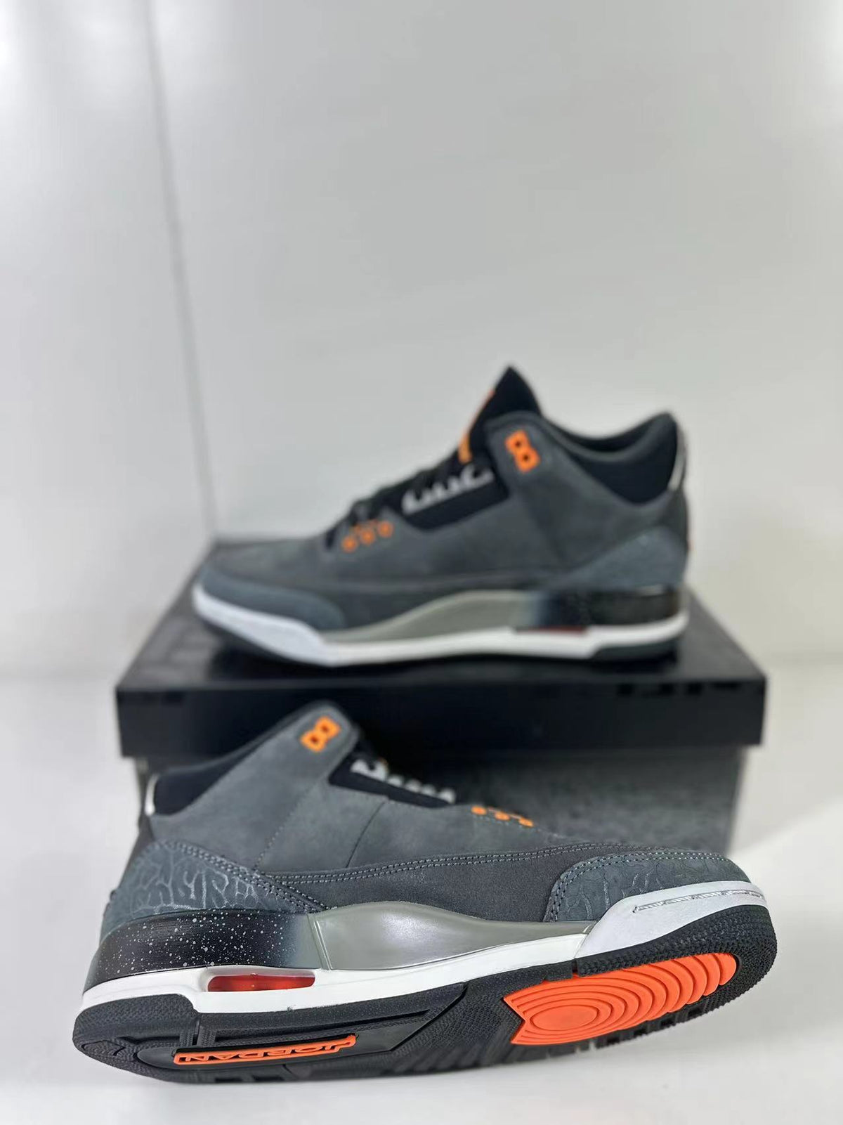 Air Jordan 3 Retro Fear Grey Black CT8532-080 - product image from the listing.