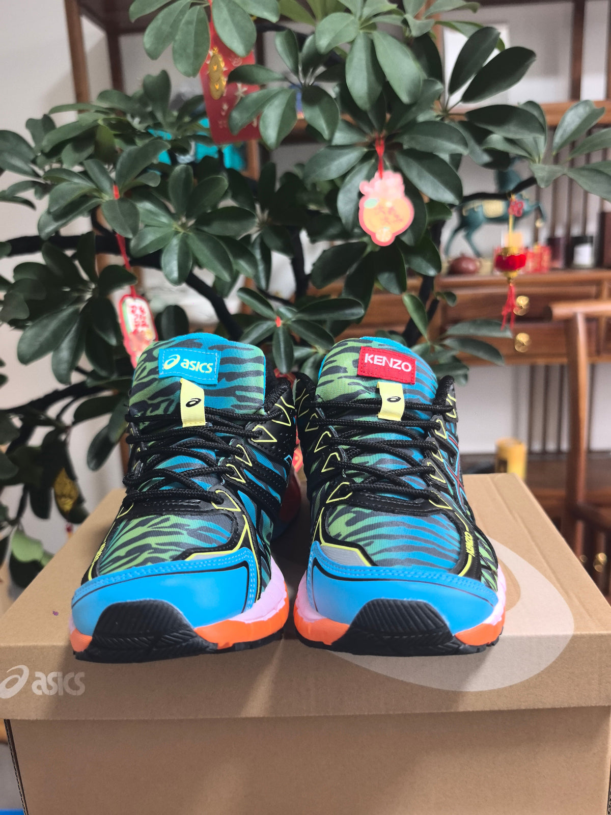 Kenzo KENZO-PACE Trainers Blue Red N11 - product image from the listing.