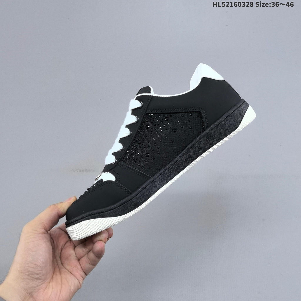 Gucci Distressed Screener Low-Cut Sneakers - product image from the listing.