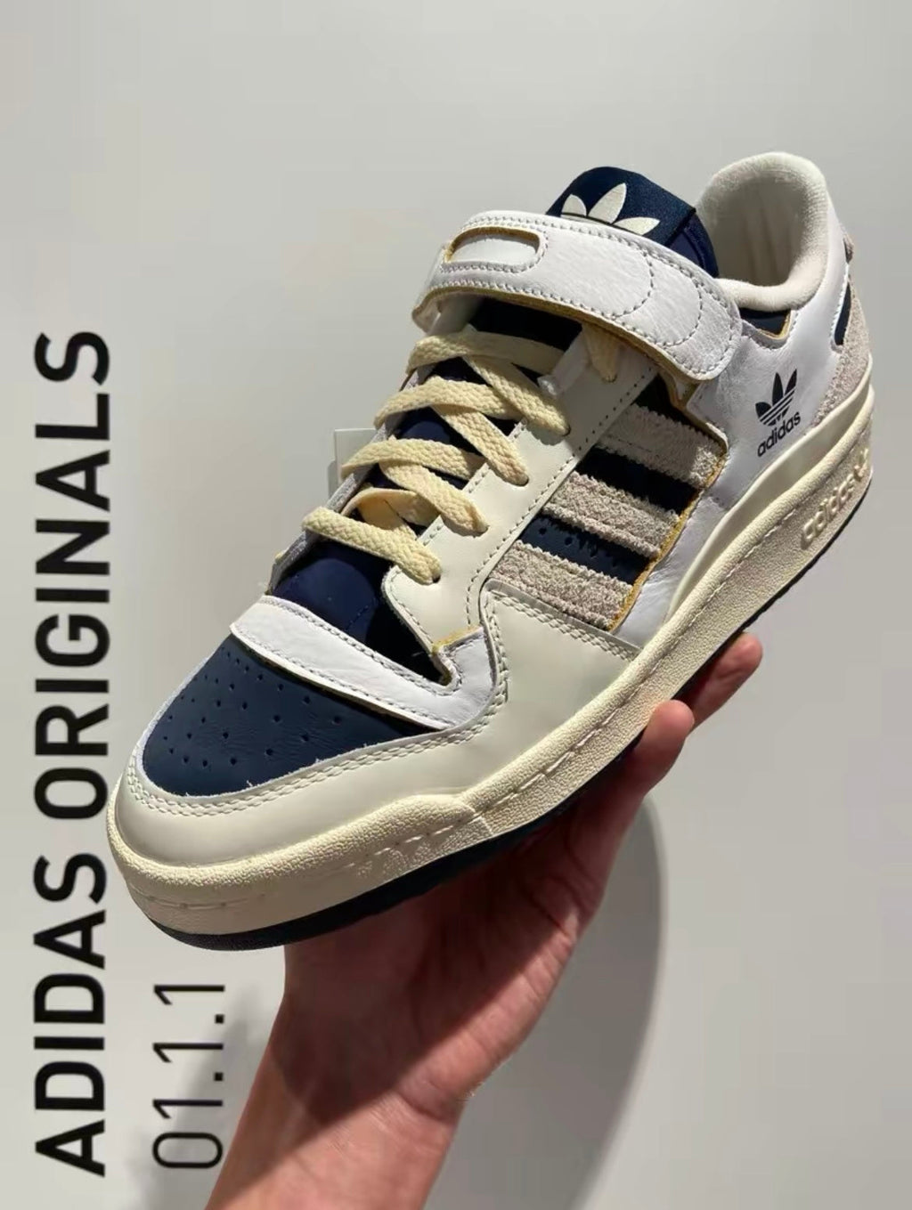 adidas Originals Forum 84 Low Sneakers in White Navy GZ6427 - product image from the listing.