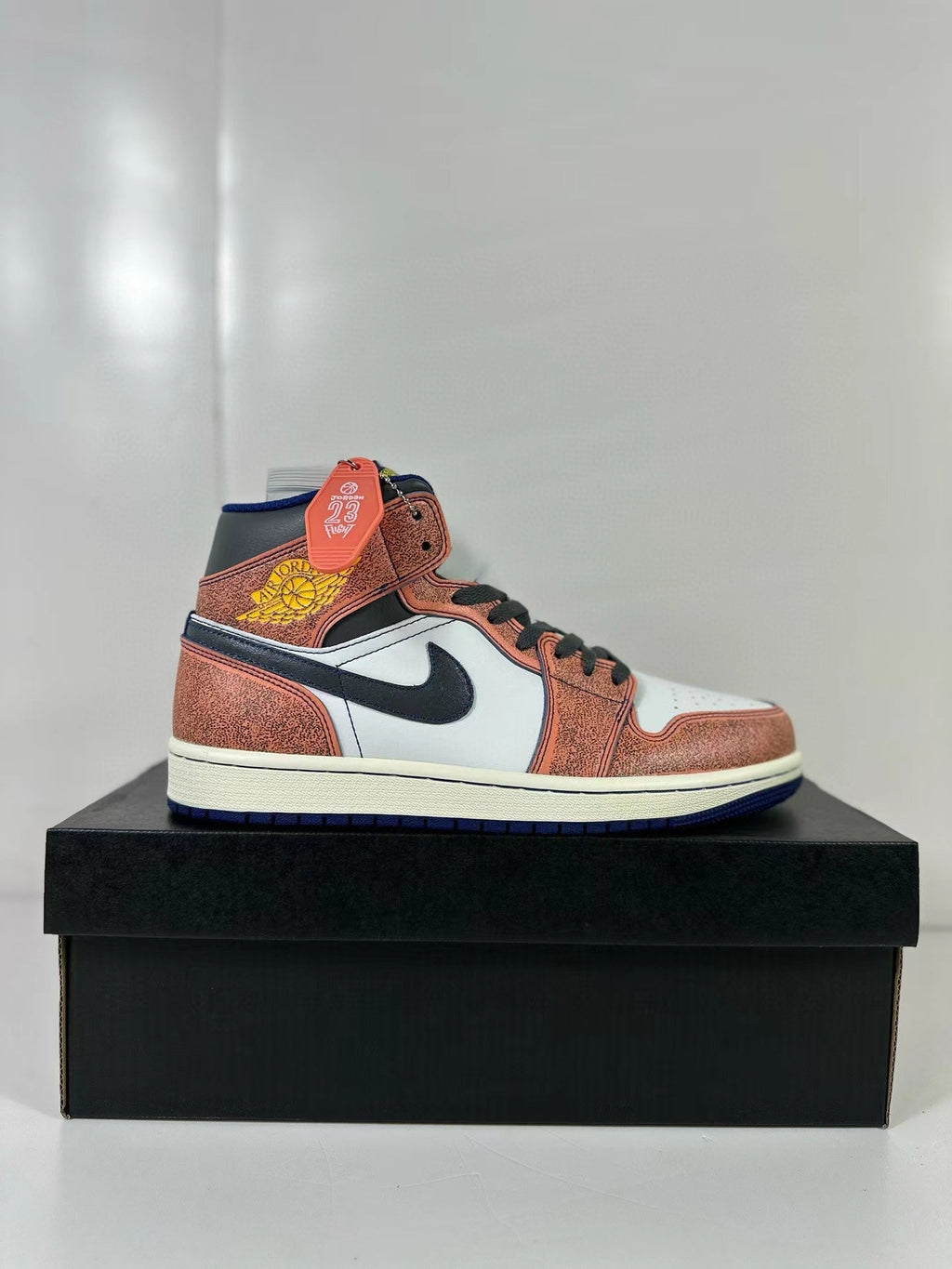 Air Jordan 1 Mid Flight Orange White Black FV3619-106 - product image from the listing.
