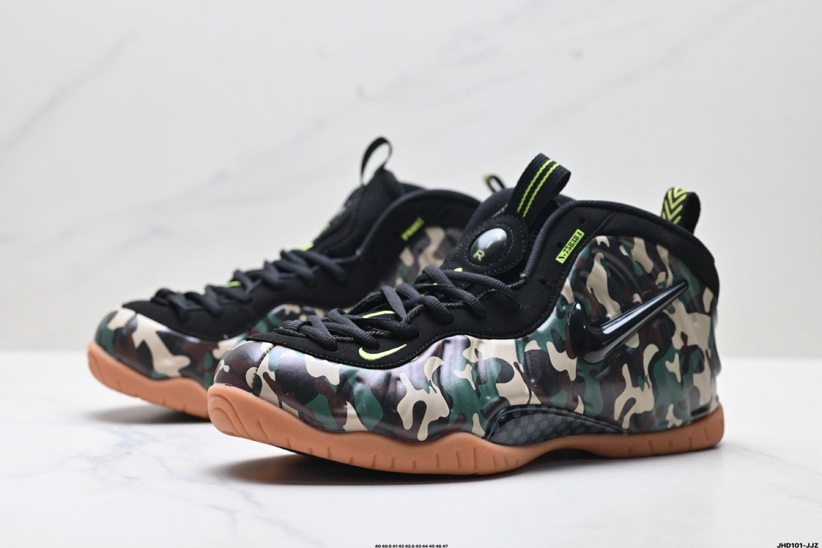 Nike Air Foamposite One Penny Hardaway Camo Trainers - product image from the listing.