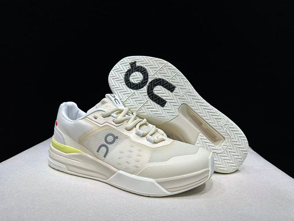 On The Roger Advantage Pro Tennis Sneakers in Cream - product image from the listing.