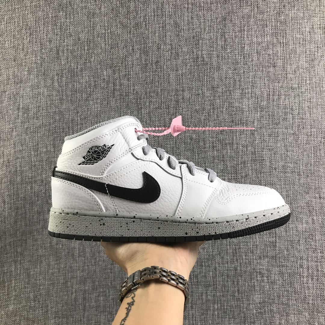 White Cement Sneakers - Jordan 1 High - product image from the listing.