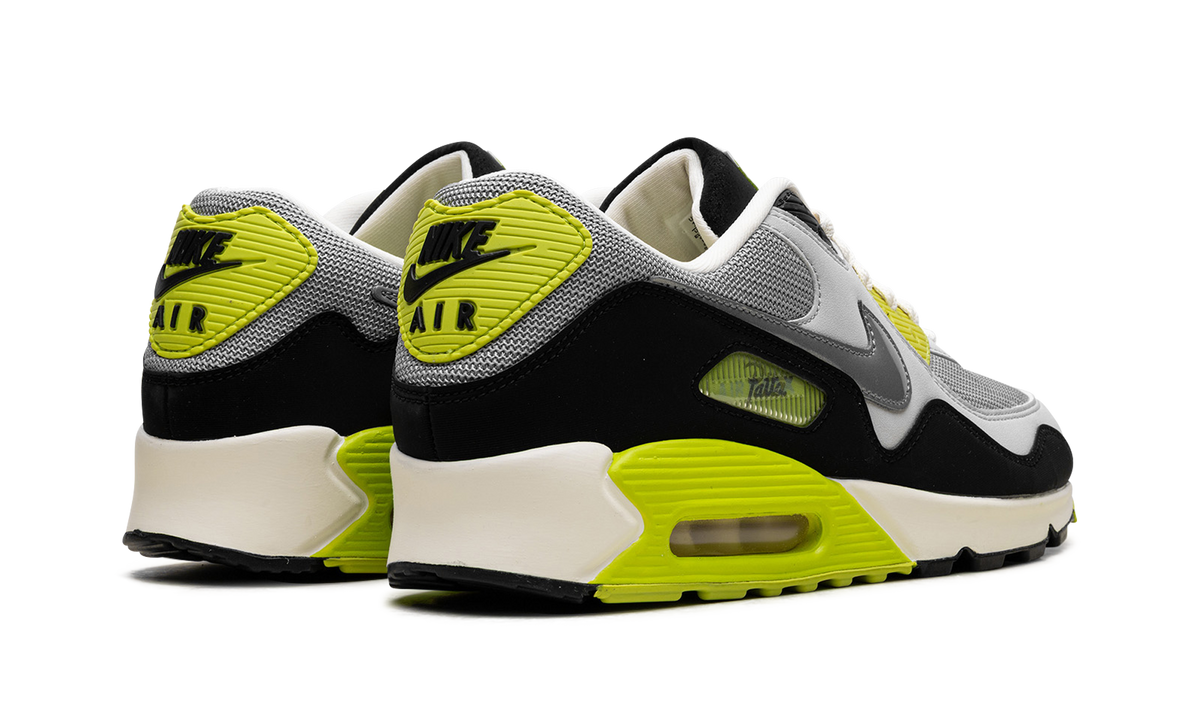 "Patta - Waves Cyber" Air Max 90 SP HF8814 001 - product image from the listing.
